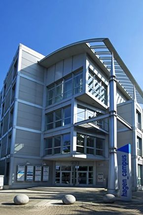 Das Selbststudium wird durch Präsenztermine ergänzt