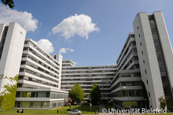 Campus und Hochschulgebäude der Uni Bielefeld