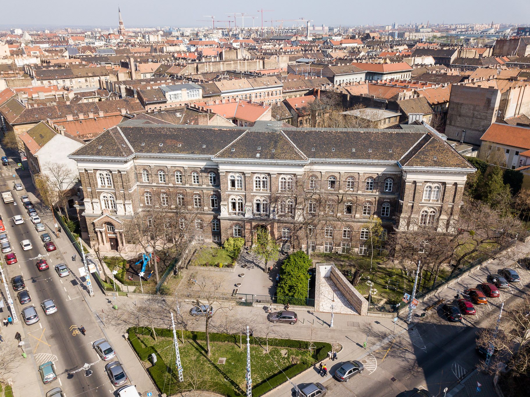 McDaniel College Budapest Vorbereitungsjahr für das Medizinstudium in Ungarn gesundheit